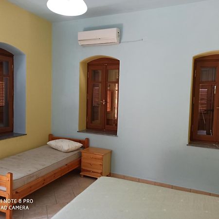 Giannis Apartments By Climbing House Panormos  Esterno foto