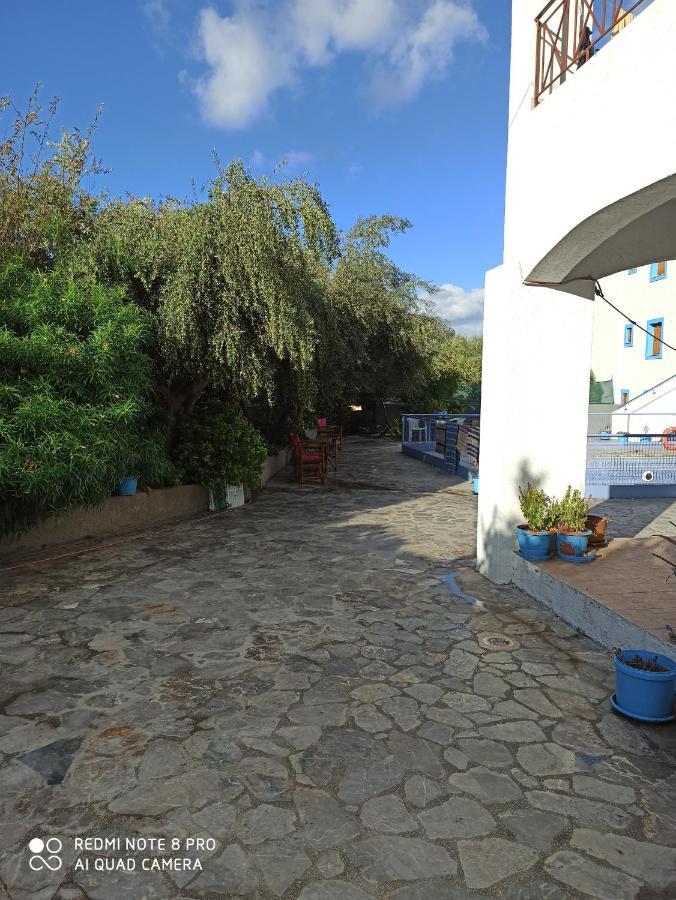 Giannis Apartments By Climbing House Panormos  Esterno foto