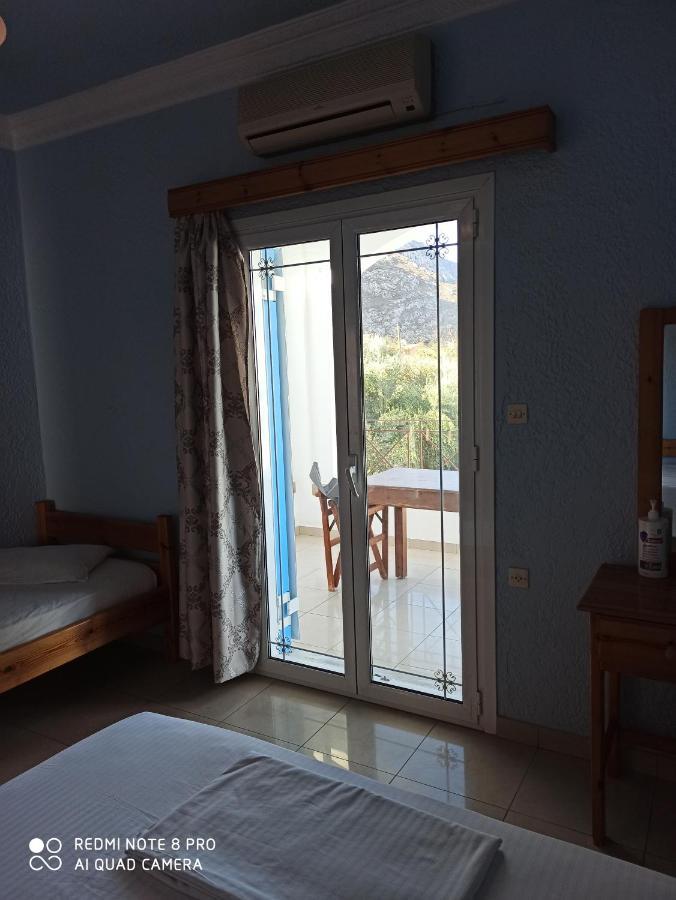 Giannis Apartments By Climbing House Panormos  Esterno foto