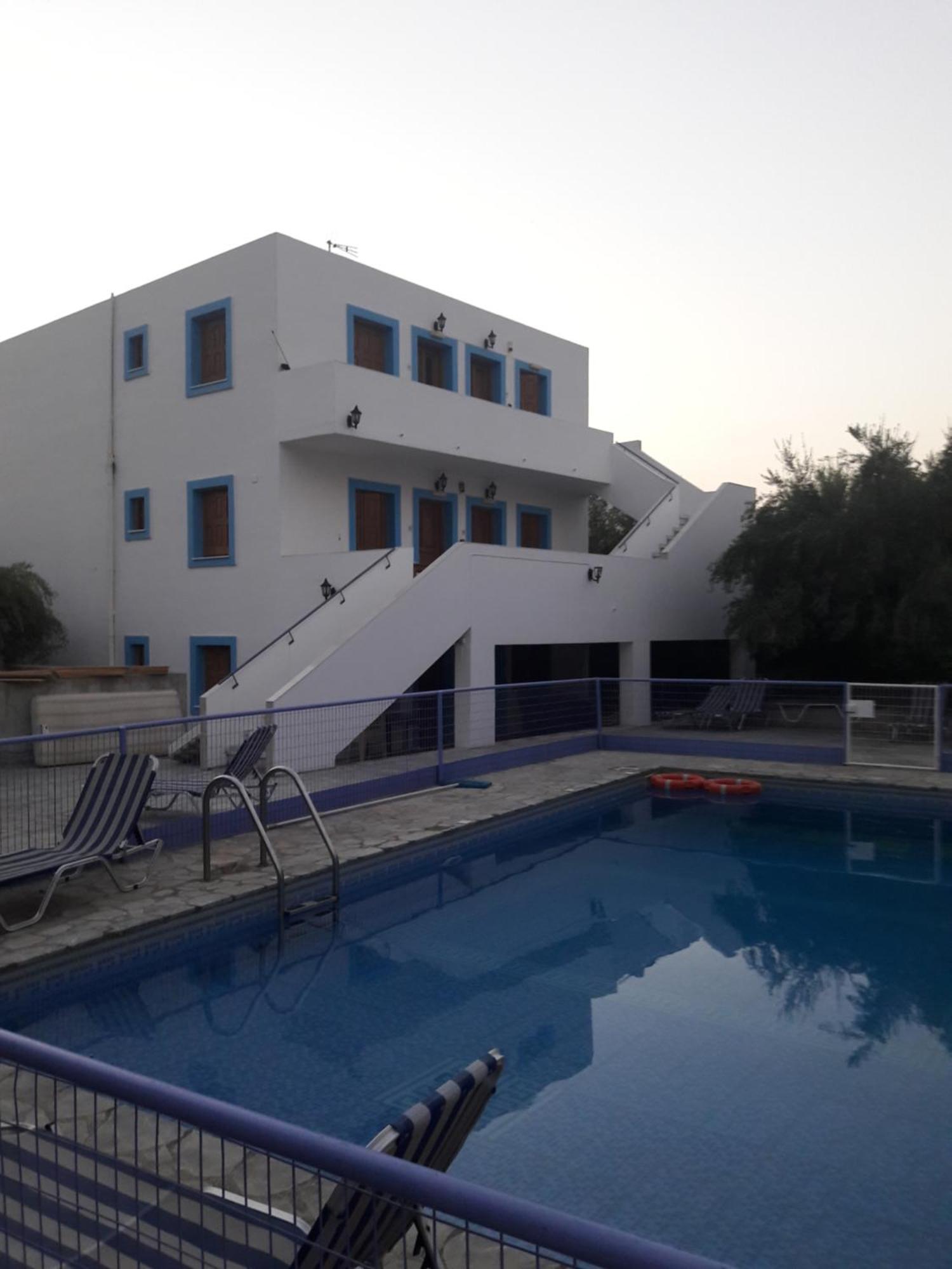 Giannis Apartments By Climbing House Panormos  Esterno foto